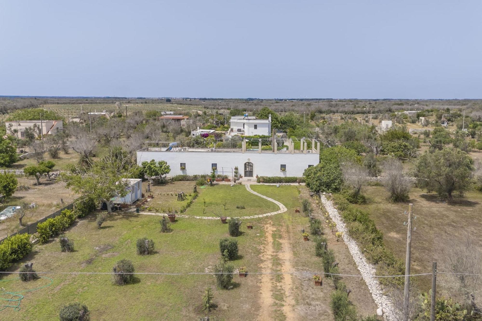 Villa Lisa Garden And Pool - Happy Rentals Мелендуньо Экстерьер фото