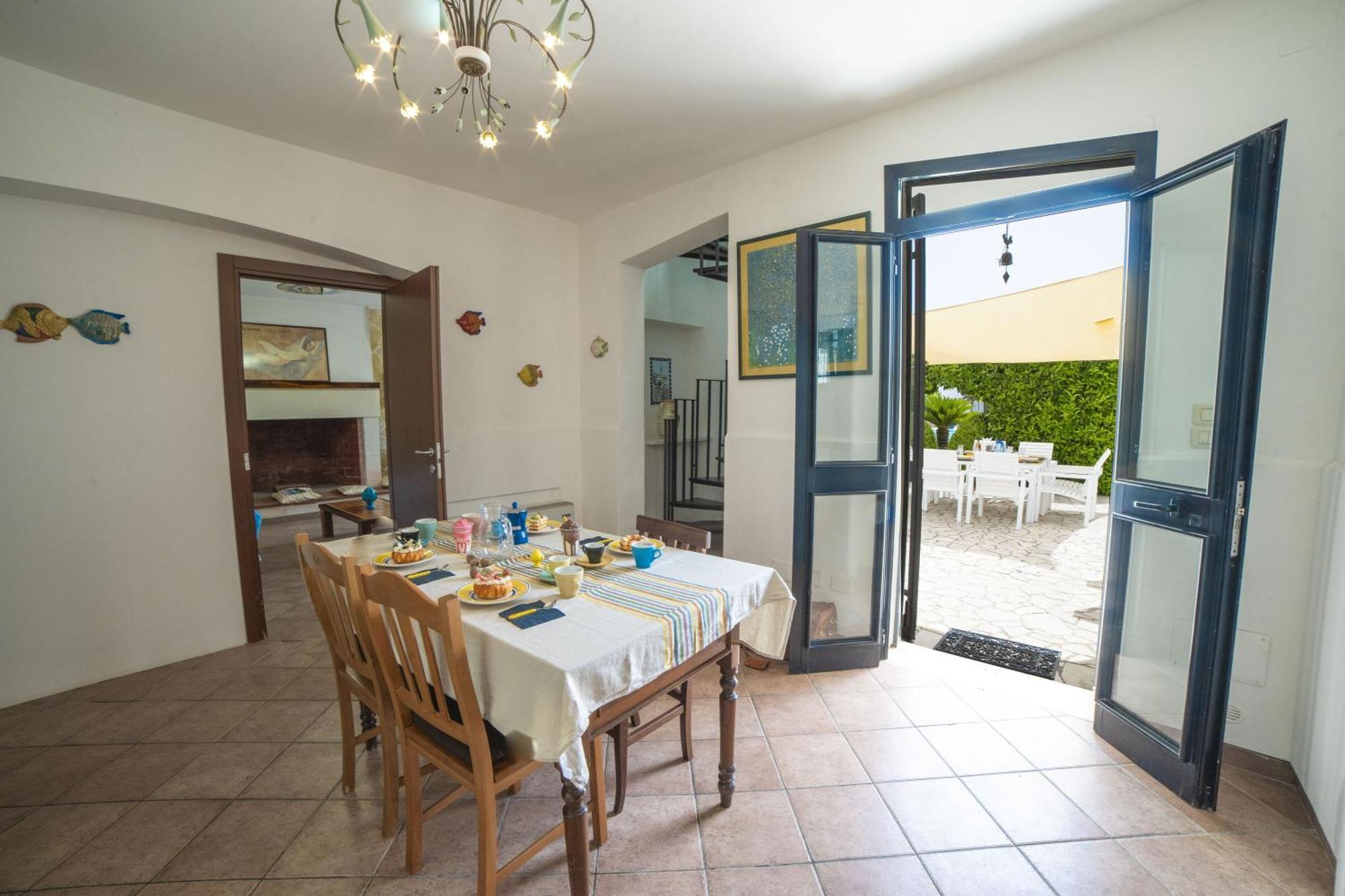 Villa Lisa Garden And Pool - Happy Rentals Мелендуньо Экстерьер фото
