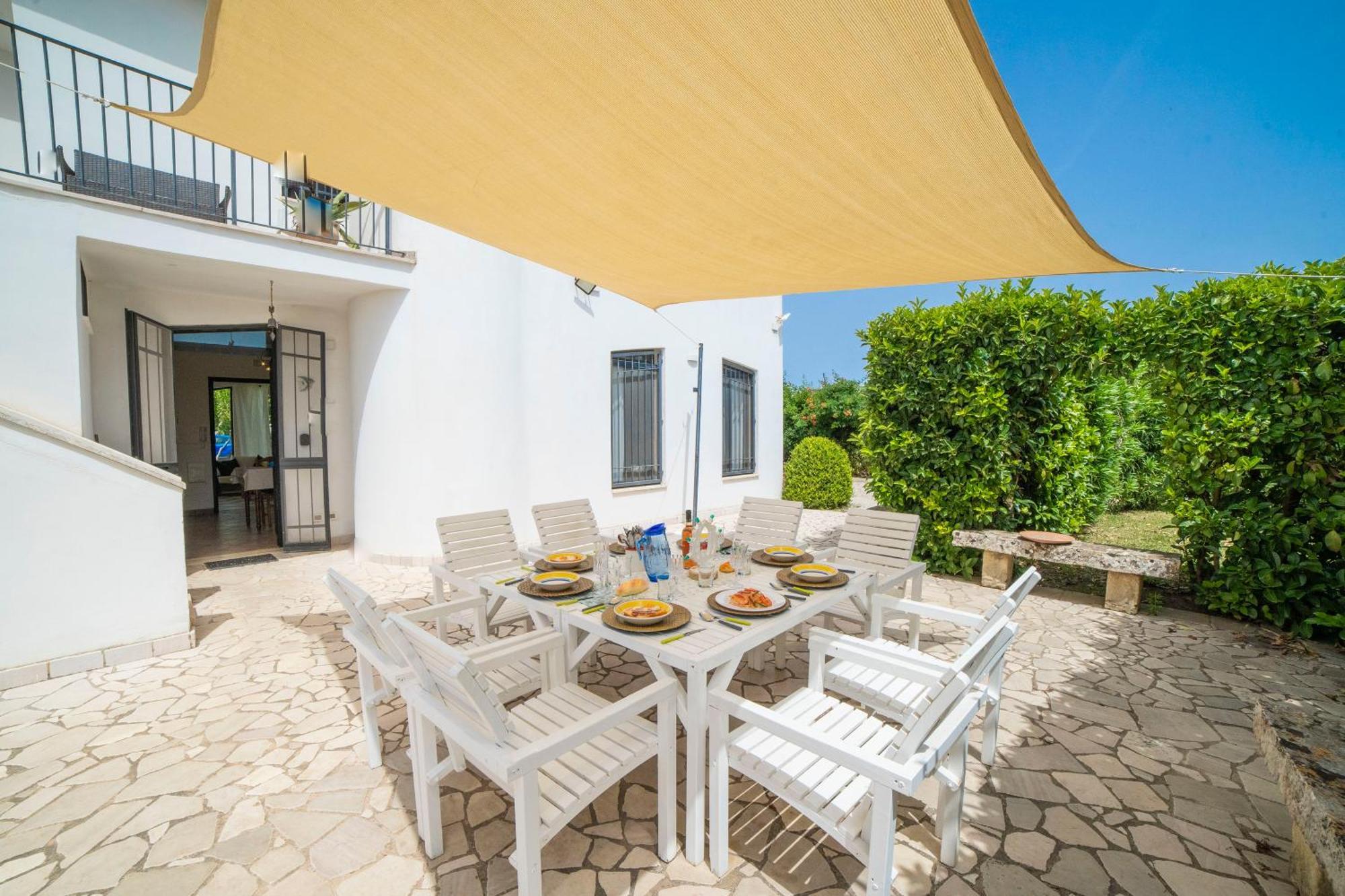 Villa Lisa Garden And Pool - Happy Rentals Мелендуньо Экстерьер фото